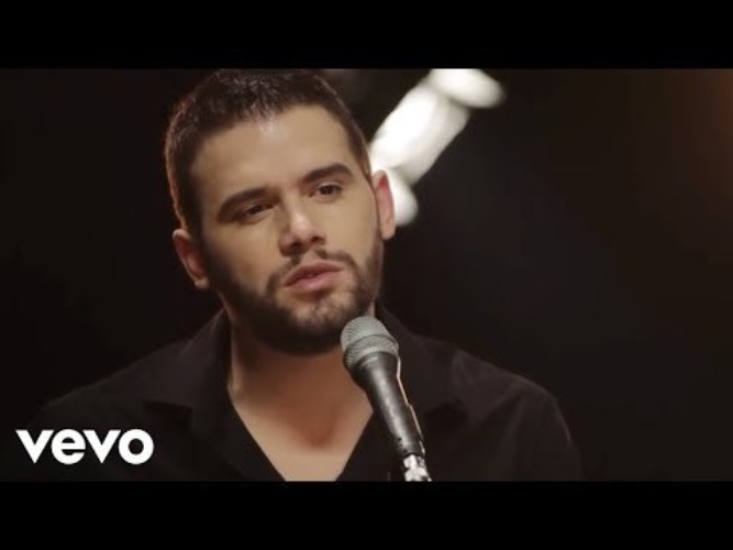 Flori mumajesi argjentina ku isha une. Флори певец. Argjentina. Flori mumajesi argjentina ku isha une. Cricket ft.