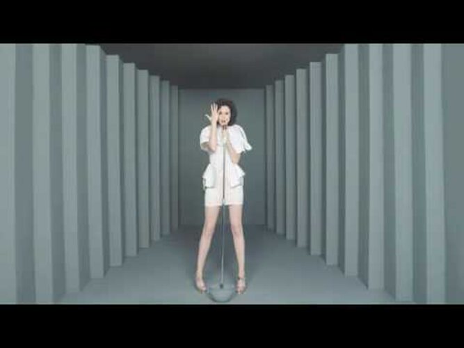 Make me a dancer. Make me Dancer Freemasons. Freemasons Heartbreak. Sophie Karen певица. Sofi Heartbreaker.