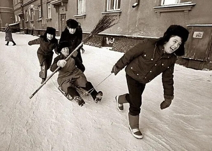 Детство 80 х песня. Детство 80-х. СССР фото Владимира Ролова.