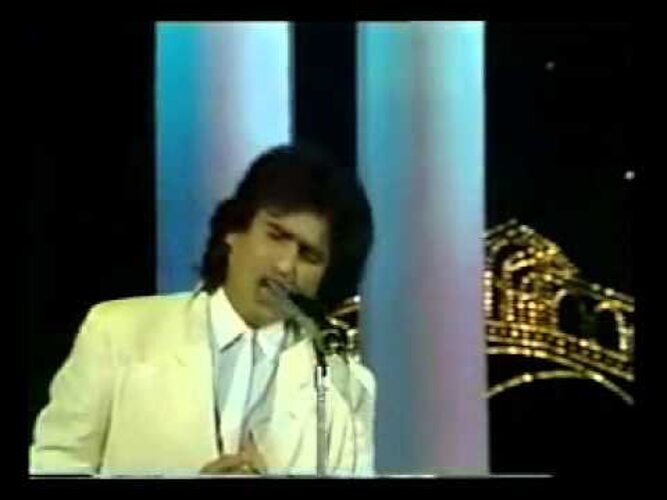 Toto cutugno la mia musica. Тото Кутуньо. Тото Кутуньо фото. Тото клипы.