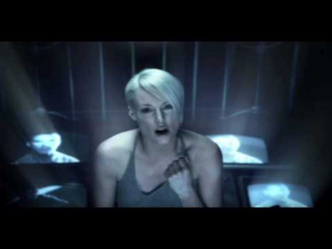 Devant emma hewitt devant emma hewitt