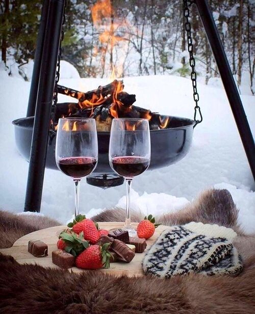 высказывания про море. отдых с друзьями цитаты. афоризмы про отдых. смешные высказывания про отдых на природе. высказывания про хорошую компанию и друзей.