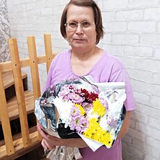 Фотография девушки Валя, 60 лет из г. Сыктывкар