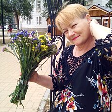 Фотография девушки Елена, 60 лет из г. Каменск-Шахтинский