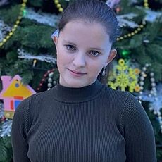 Фотография девушки Alexandra, 19 лет из г. Южно-Сахалинск
