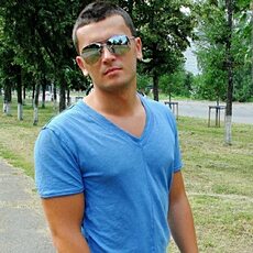Фотография мужчины Олег, 24 года из г. Екатеринбург