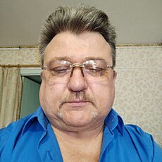 Фотография мужчины Виталий, 66 лет из г. Комсомольск-на-Амуре
