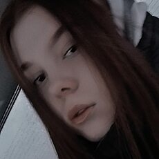 Фотография девушки Алина, 19 лет из г. Нефтеюганск