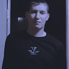 Фотография мужчины Владимир, 33 года из г. Саратов