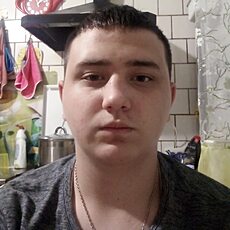 Фотография мужчины Арсентий, 20 лет из г. Первомайский (Харьковская Обл)