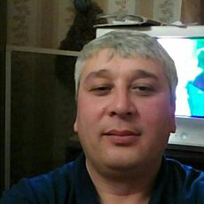Фотография мужчины Botirjon Sadikov, 42 года из г. Горно-Алтайск