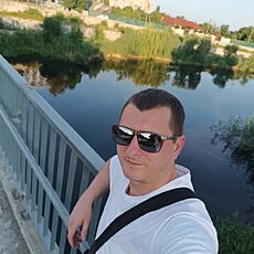 Фотография мужчины Влад, 35 лет из г. Павлоград