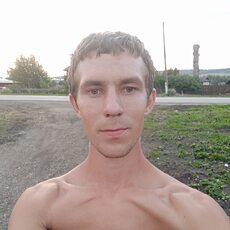 Фотография мужчины Максим, 23 года из г. Красноуфимск