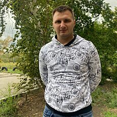 Фотография мужчины Владимир, 28 лет из г. Караганда
