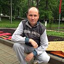 Артем Спешилов, 44 года