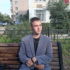 Фотография мужчины Матвей Бакшеев, 18 лет из г. Краснокаменск