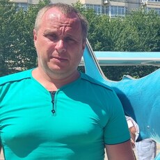 Сергей, 44 из г. Сосновый Бор.