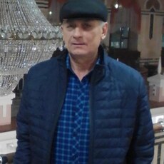 Анатолий, 65 из г. Омск.