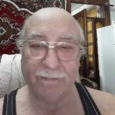 Фотография мужчины Влад, 68 лет из г. Феодосия