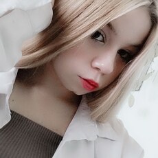 Фотография девушки Эмилия, 20 лет из г. Солнечнодольск