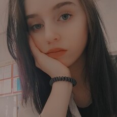 Фотография девушки Оля, 19 лет из г. Новоуральск
