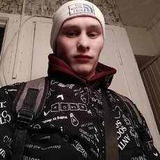 Фотография мужчины Виктор, 23 года из г. Мирный (Архангельская Область)
