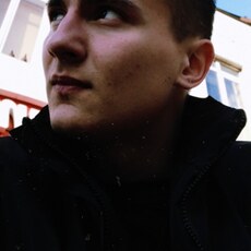 Фотография мужчины Максим, 18 лет из г. Острогожск