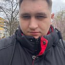 Александр Кустов, 24 года