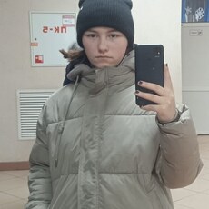 Фотография девушки Лиза, 19 лет из г. Соликамск