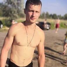 Фотография мужчины Илья, 28 лет из г. Омск