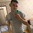 Денис, 22 года