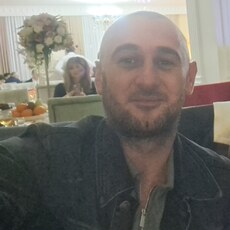 Фотография мужчины Азамат, 34 года из г. Новоазовск