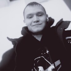 Фотография мужчины Кирилл, 22 года из г. Новошахтинск