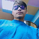 Артур, 19 лет