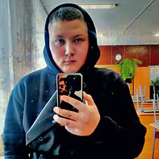 Фотография мужчины Тëма, 18 лет из г. Саяногорск