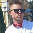 Саша, 24 года
