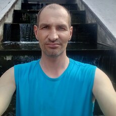 Фотография мужчины Толяшка, 45 лет из г. Усть-Кулом