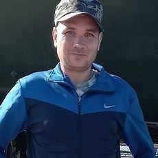 Фотография мужчины Юрий, 37 лет из г. Южно-Курильск