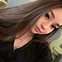 Карина Аномова, 25 лет
