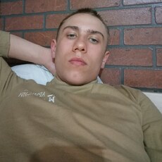 Фотография мужчины Илья, 18 лет из г. Кореновск