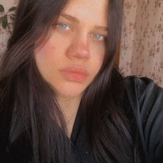 Фотография девушки Елизавета, 18 лет из г. Ленск