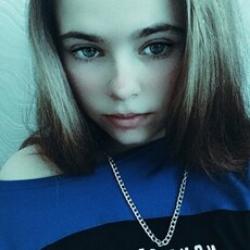 Фотография девушки Ксения, 18 лет из г. Петровск-Забайкальский