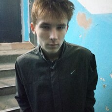 Фотография мужчины Бурбон, 18 лет из г. Николаевск-на-Амуре