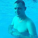 Илья, 33 года