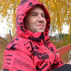 Фотография мужчины Максим, 32 года из г. Сосновка (Кировская Обл)