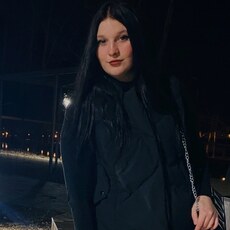 Фотография девушки Софья, 19 лет из г. Алексеевка (Белгородская Обл)