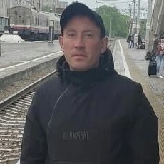 Фотография мужчины Дмитрий, 33 года из г. Лучегорск