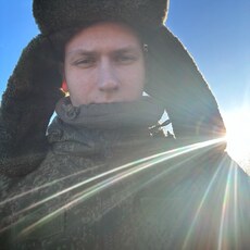 Фотография мужчины Влад, 20 лет из г. Краснознаменск