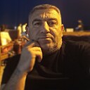 Rövşən, 47 лет