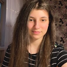 Фотография девушки София, 18 лет из г. Крымск